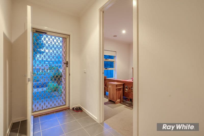 930 Sayers Road, Tarneit VIC 3029, Tarneit - Thumbnail 2