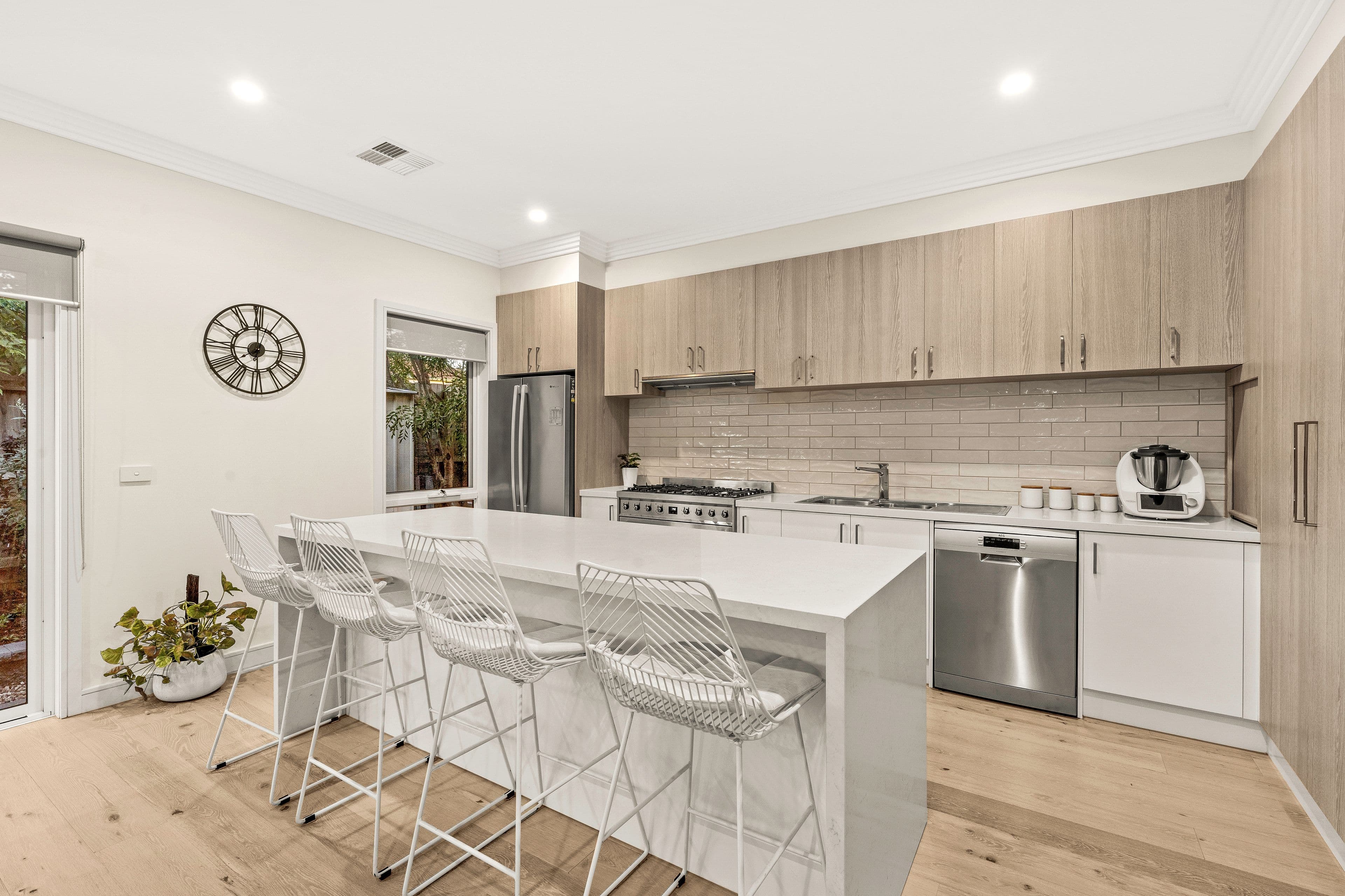 4A Earlston Square, Berwick VIC 3806, Berwick - Thumbnail 2
