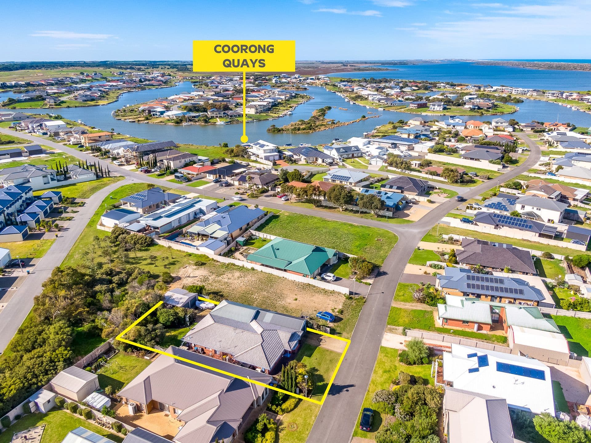 42 Arcadia Avenue, Hindmarsh Island SA 5214, Hindmarsh Island - Thumbnail 2