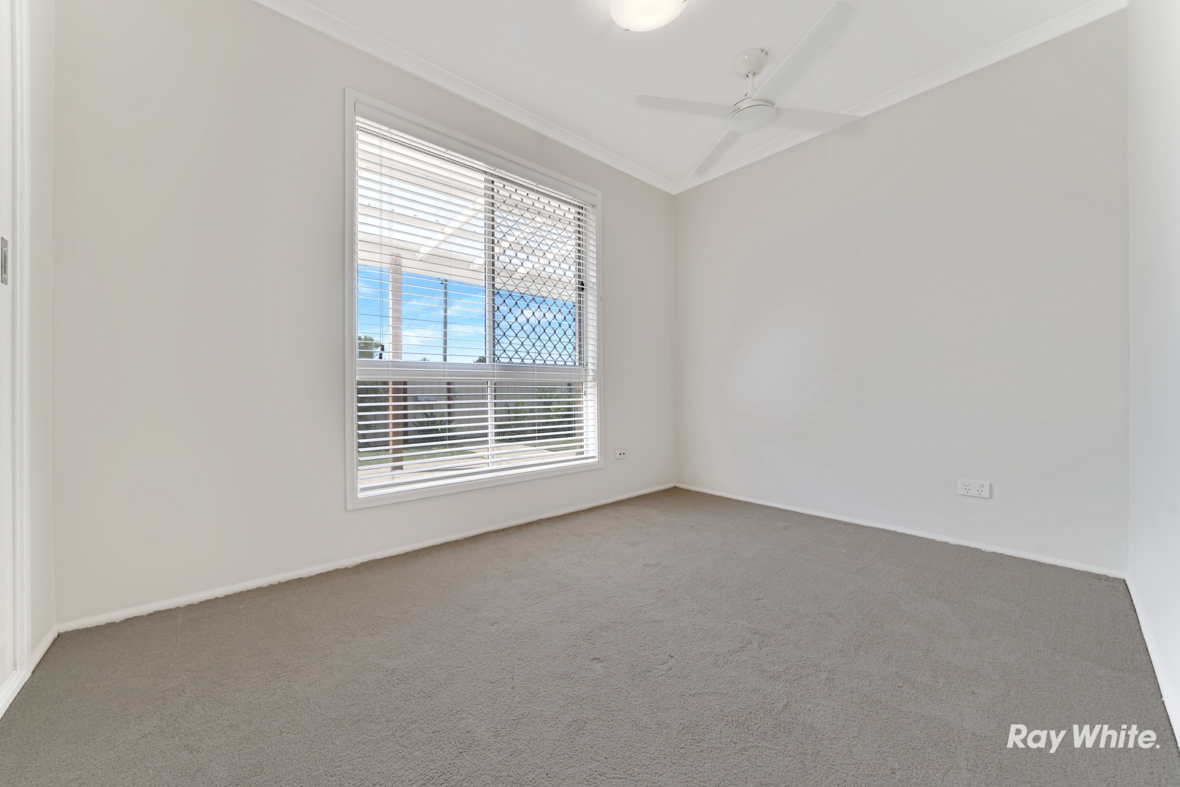 47 Bedford Crescent, Eagleby QLD 4207, Eagleby - Thumbnail 8