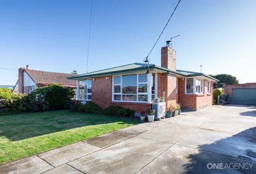 11 Clarendon Street, Youngtown, Youngtown - Image 1