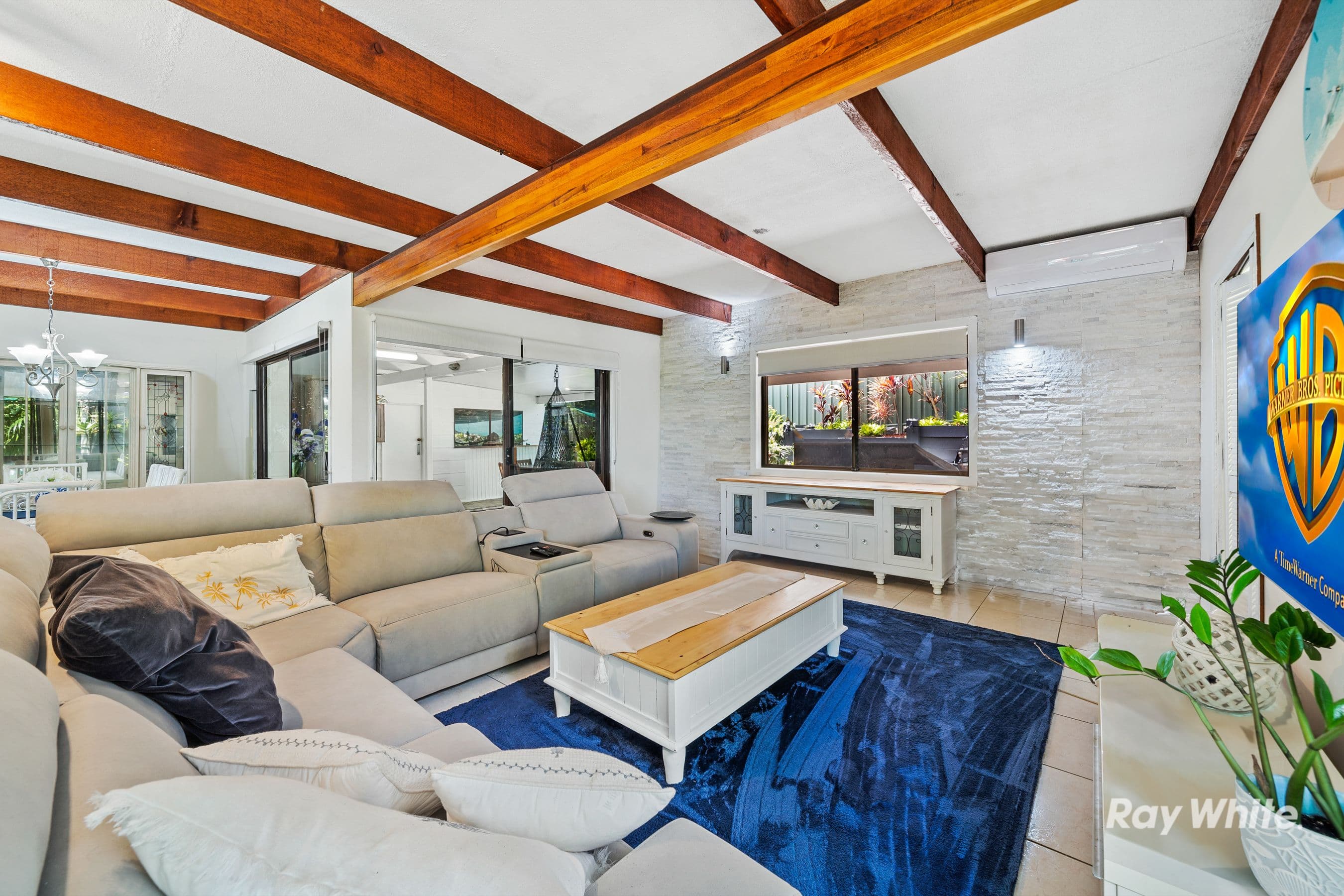 19 Edgehill Crescent, Springwood QLD 4127, Springwood - Thumbnail 4