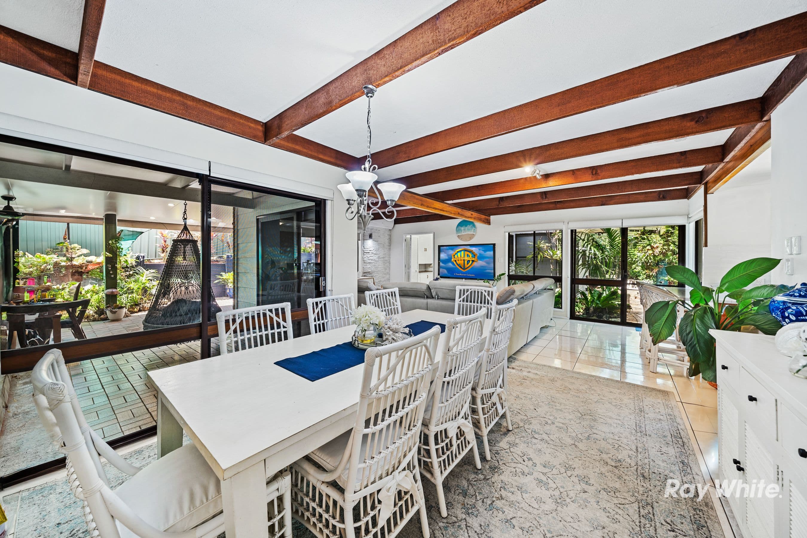 19 Edgehill Crescent, Springwood QLD 4127, Springwood - Thumbnail 5