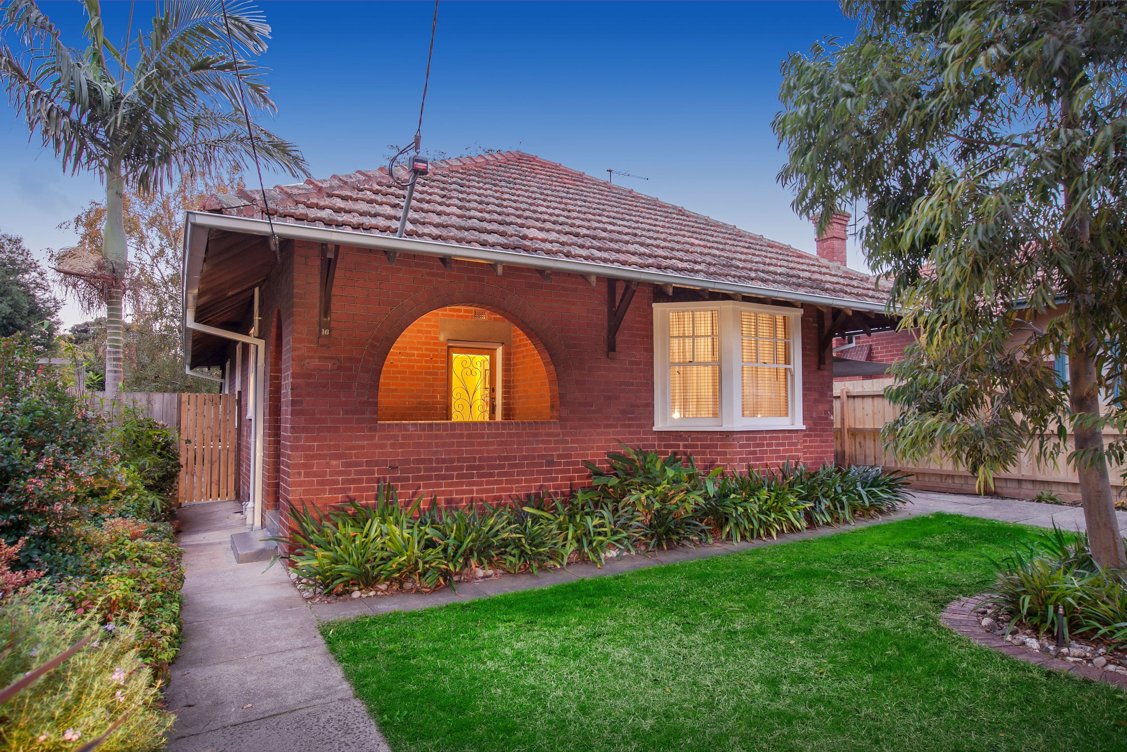 16 Esther Street, Preston VIC 3072, Preston - Image 1