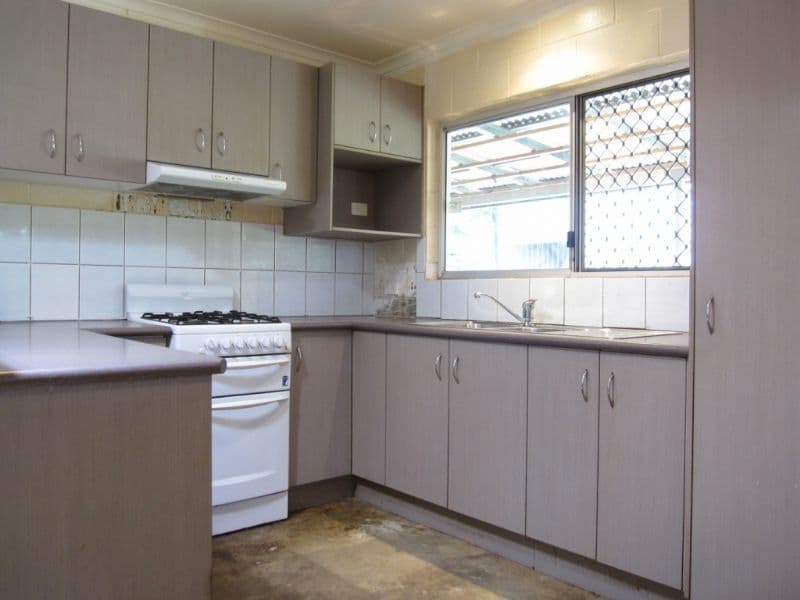5 Mahogany Street, MANOORA QLD 4870, Manoora - Thumbnail 4