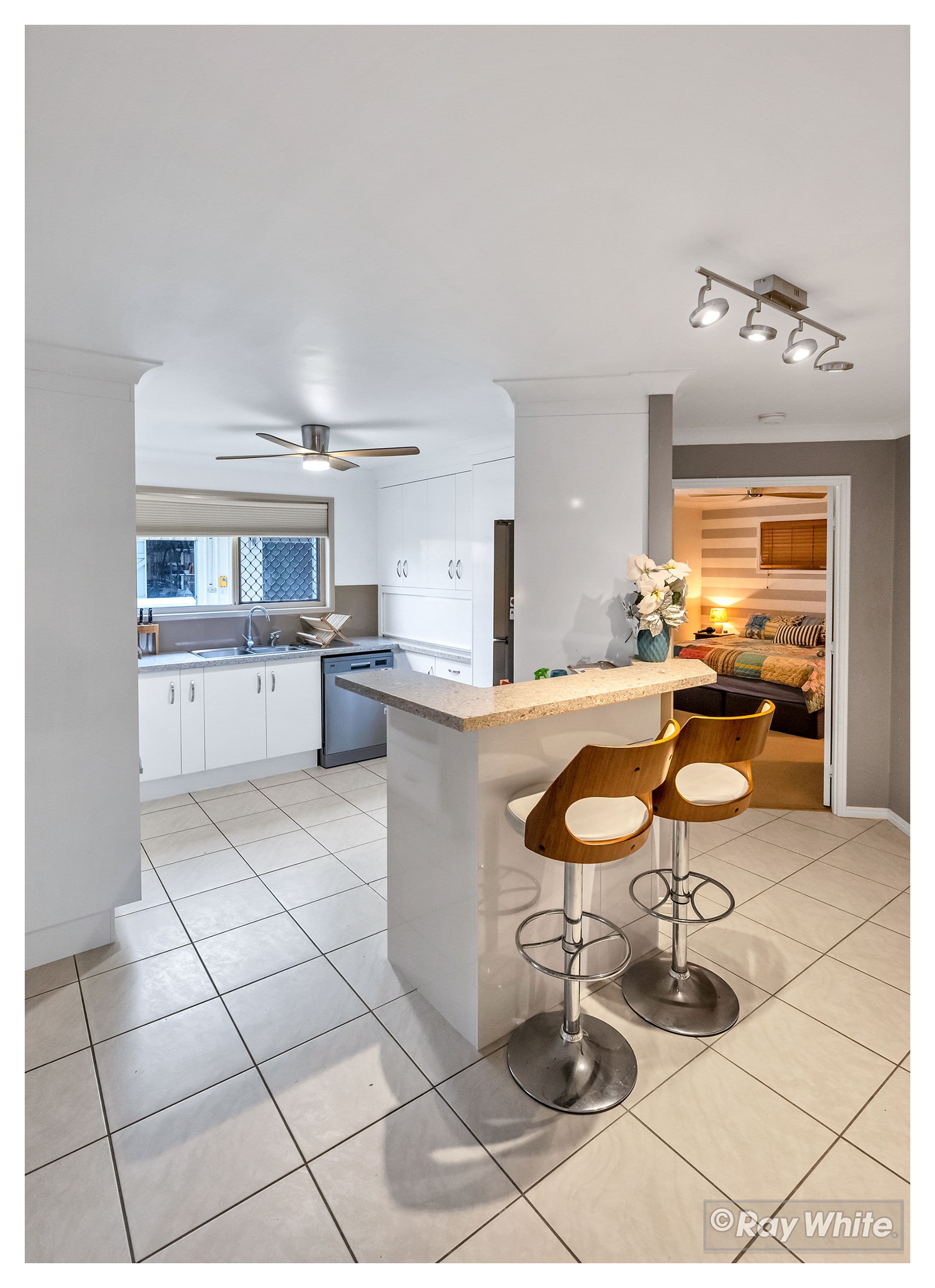 409 Farm Street, Norman Gardens QLD 4701, Norman Gardens - Thumbnail 6