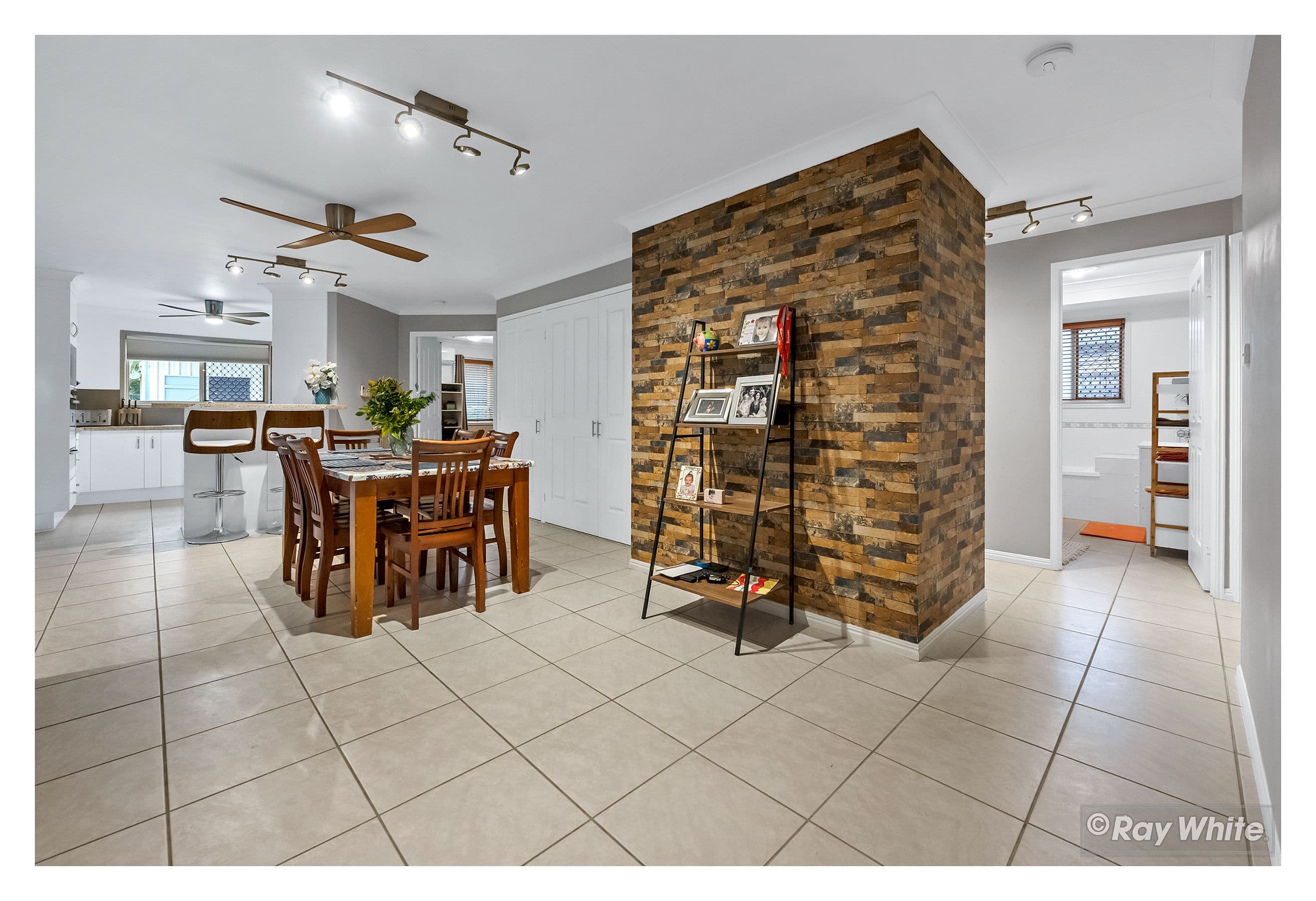 409 Farm Street, Norman Gardens QLD 4701, Norman Gardens - Thumbnail 8