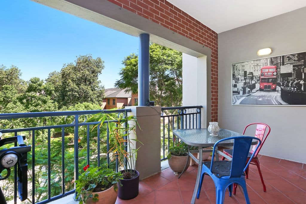18/5 Williams Parade, Dulwich Hill - Thumbnail 3