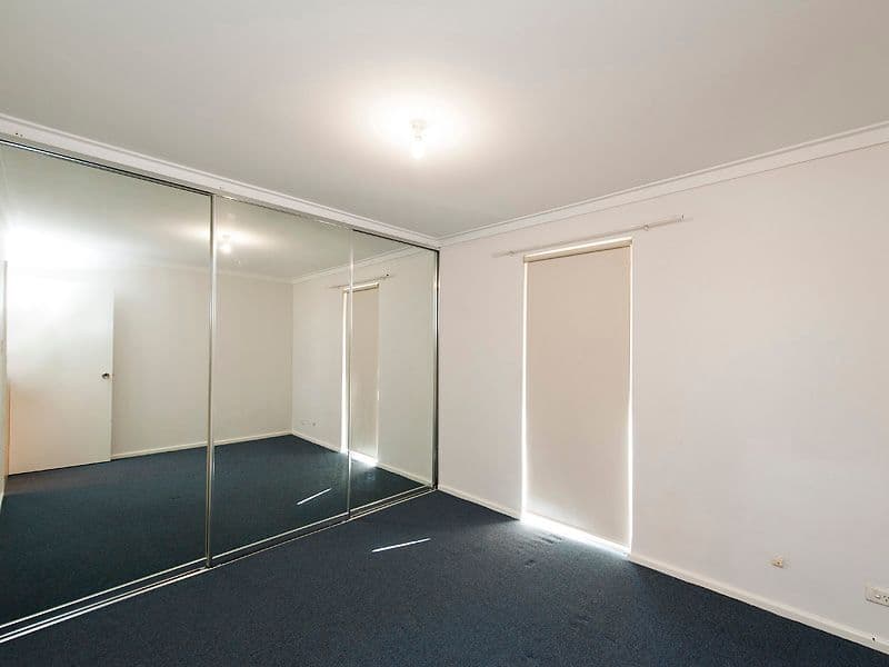 100 Partridge Way, Thornlie WA 6108, Thornlie - Thumbnail 6