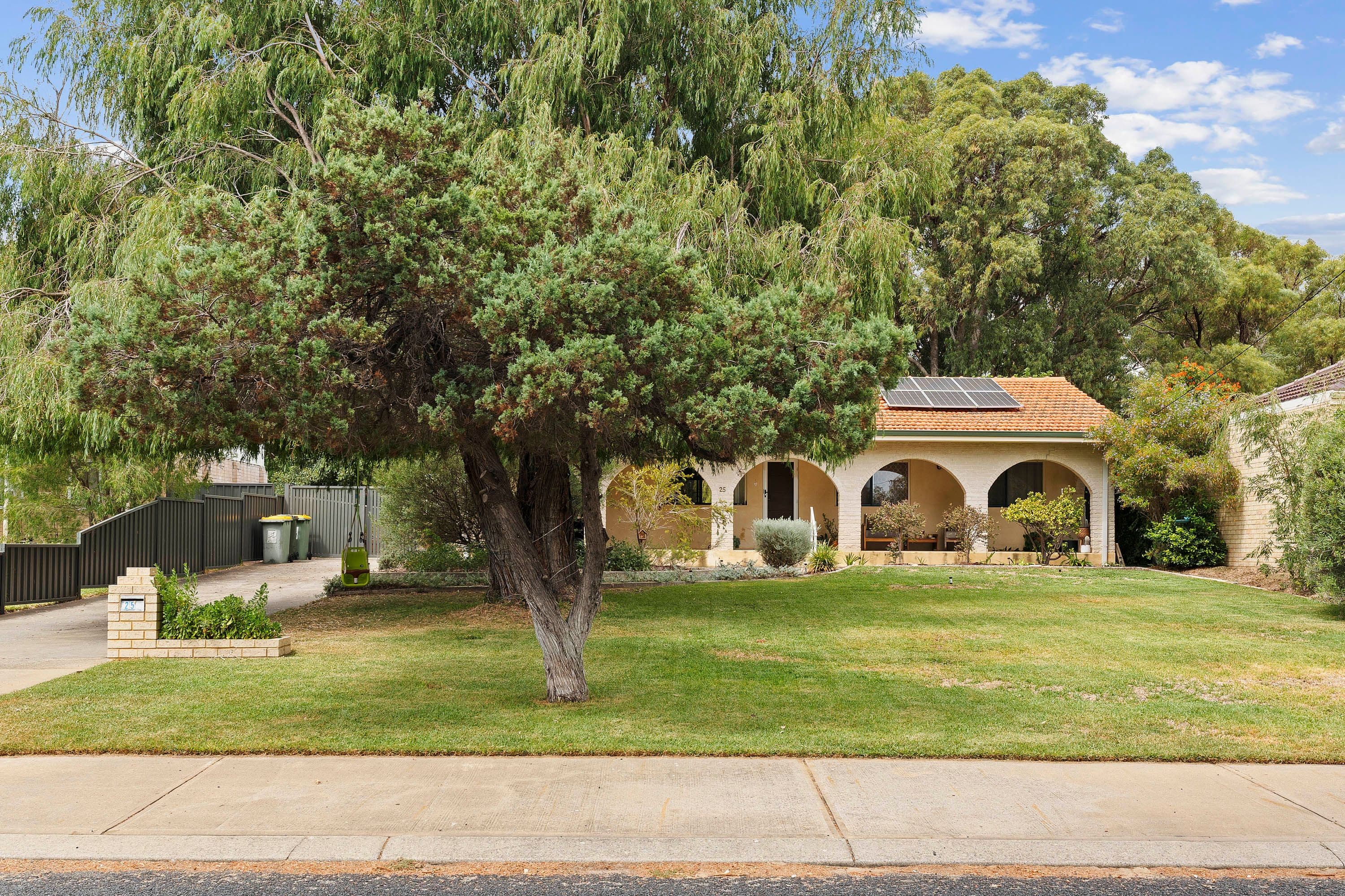 25 Perseus Road, Silver Sands WA 6210, Silver Sands - Thumbnail 2