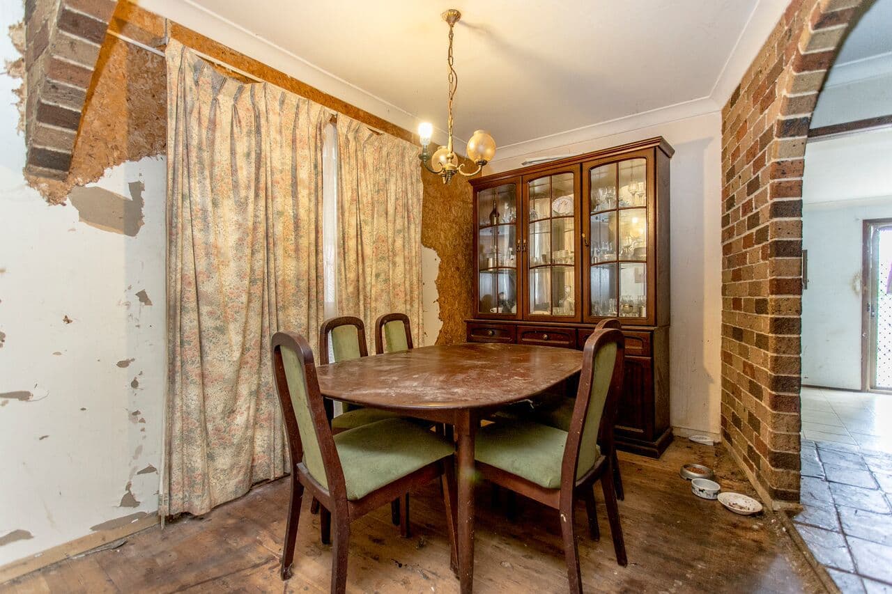 13 Harrow Road, Cambridge Park - Thumbnail 5