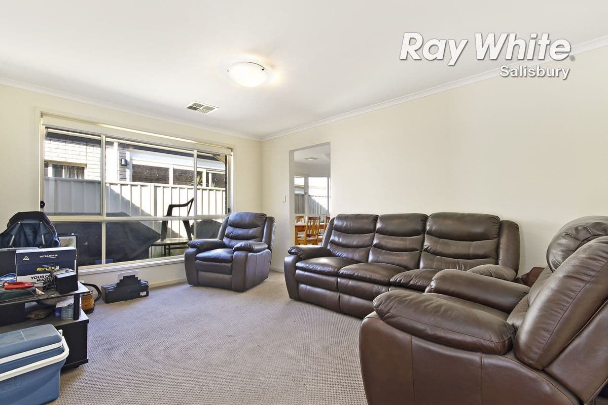 35 Lafitte Way, Andrews Farm SA 5114, Andrews Farm - Thumbnail 2