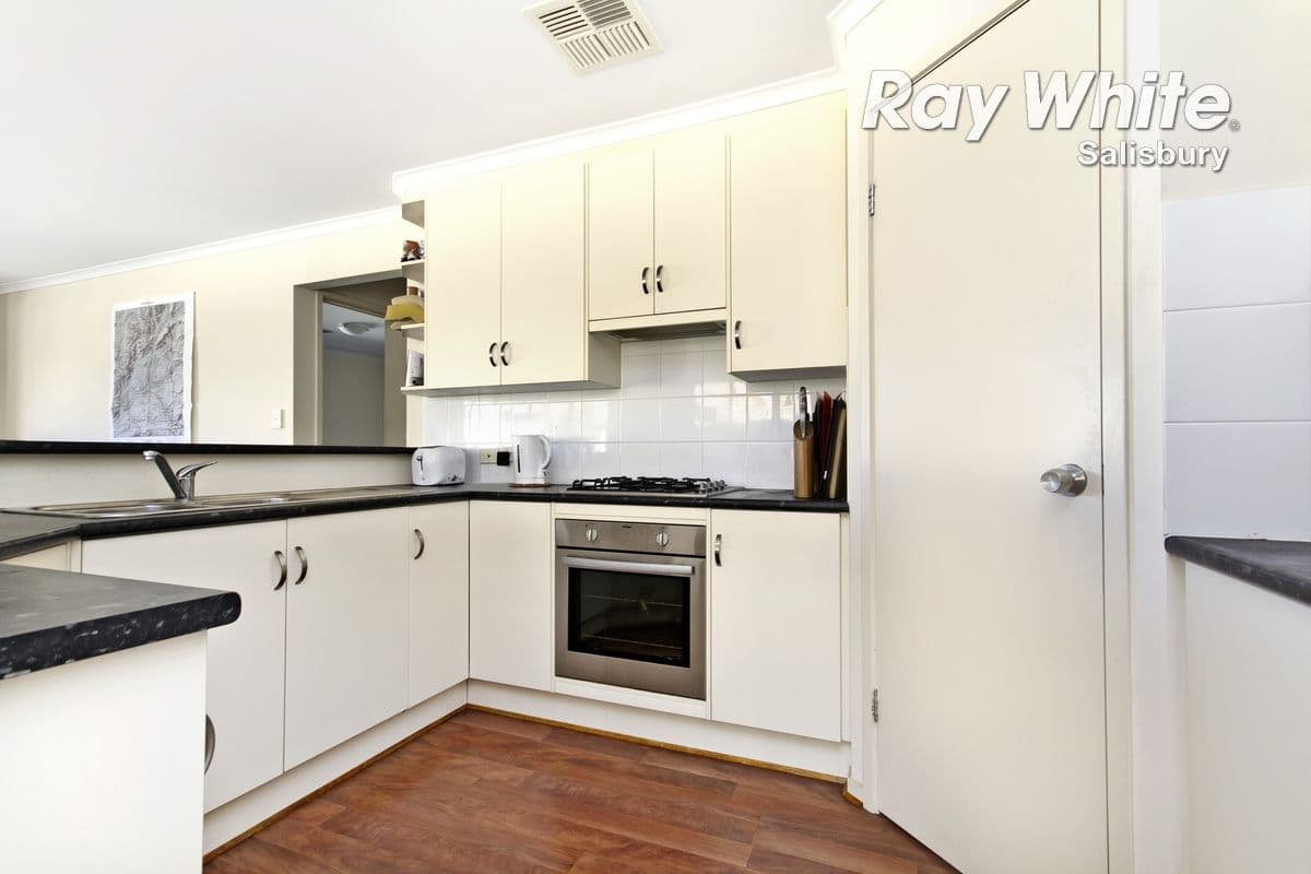 35 Lafitte Way, Andrews Farm SA 5114, Andrews Farm - Thumbnail 3