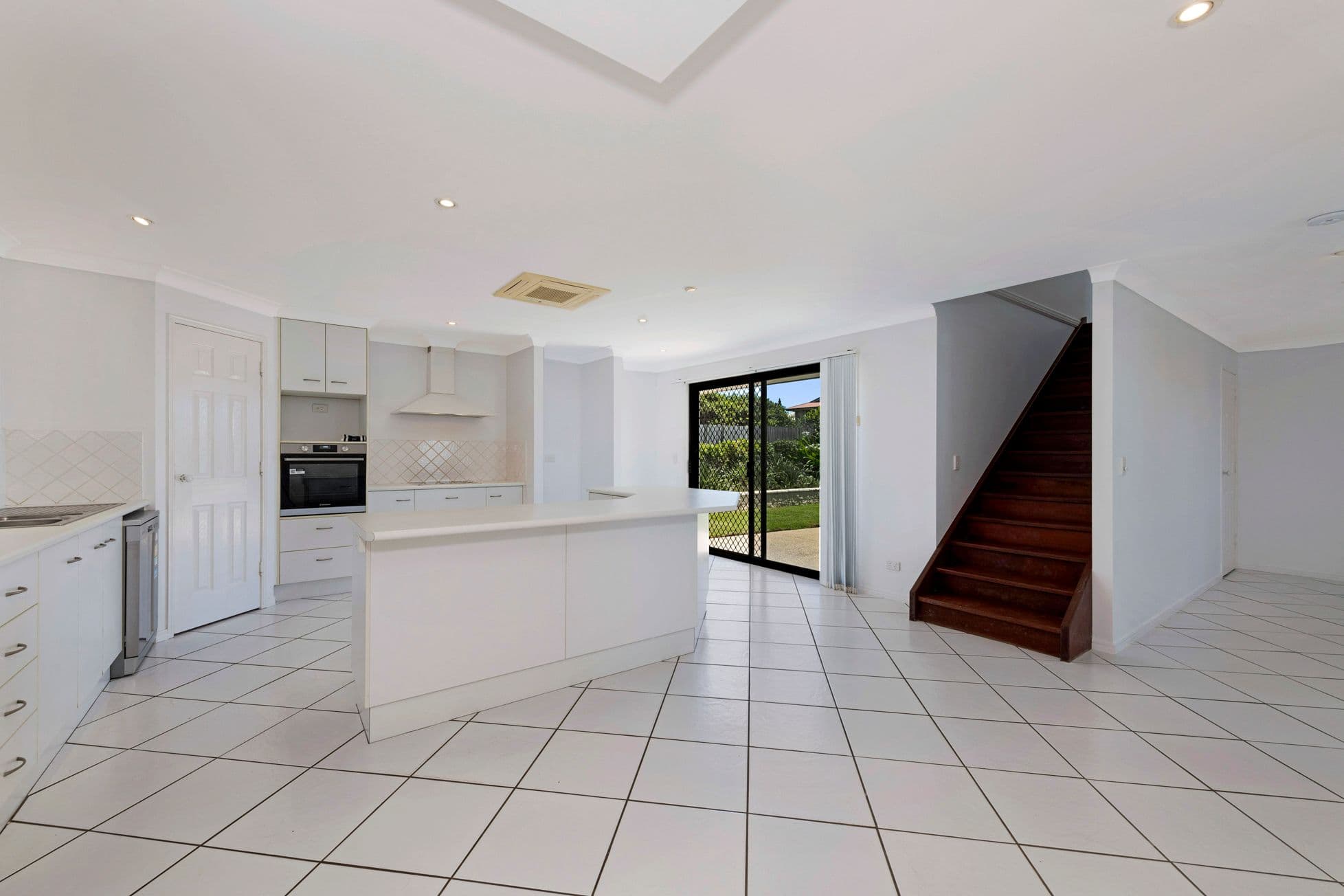 22 Solander Street, Bargara QLD 4670, Bargara - Thumbnail 3