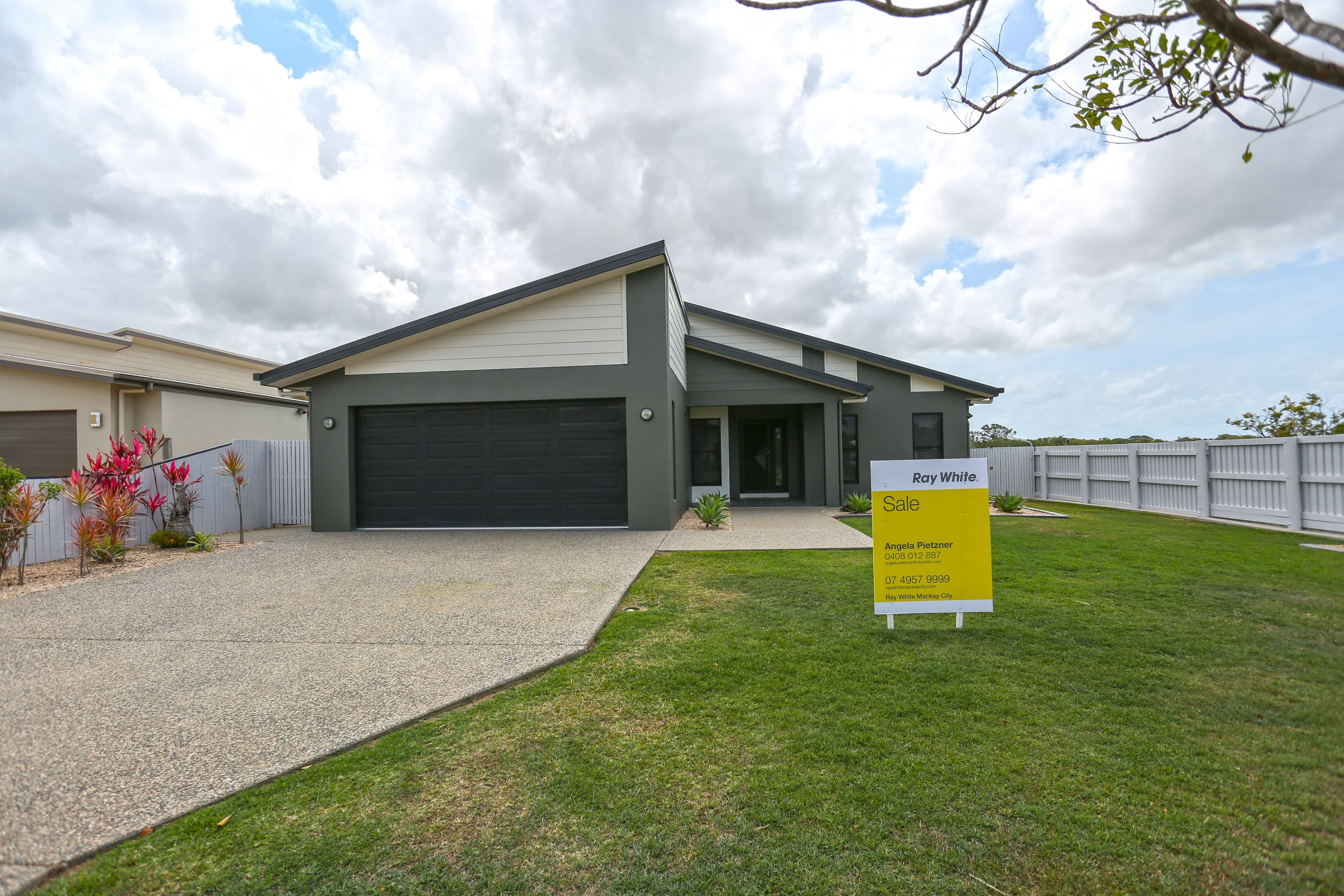 65 Gingham Street, Glenella QLD 4740, Glenella - Thumbnail 2