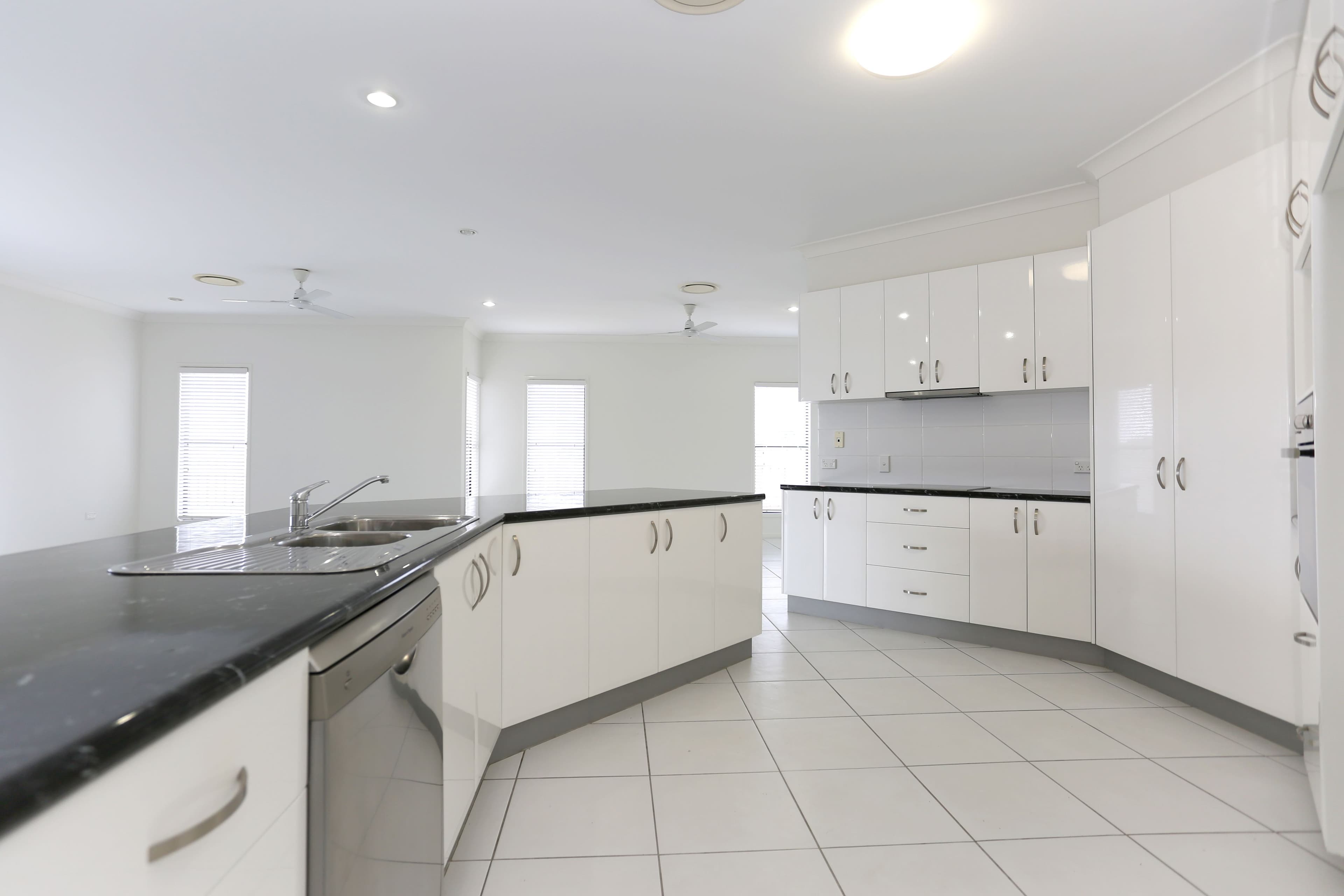 65 Gingham Street, Glenella QLD 4740, Glenella - Thumbnail 5