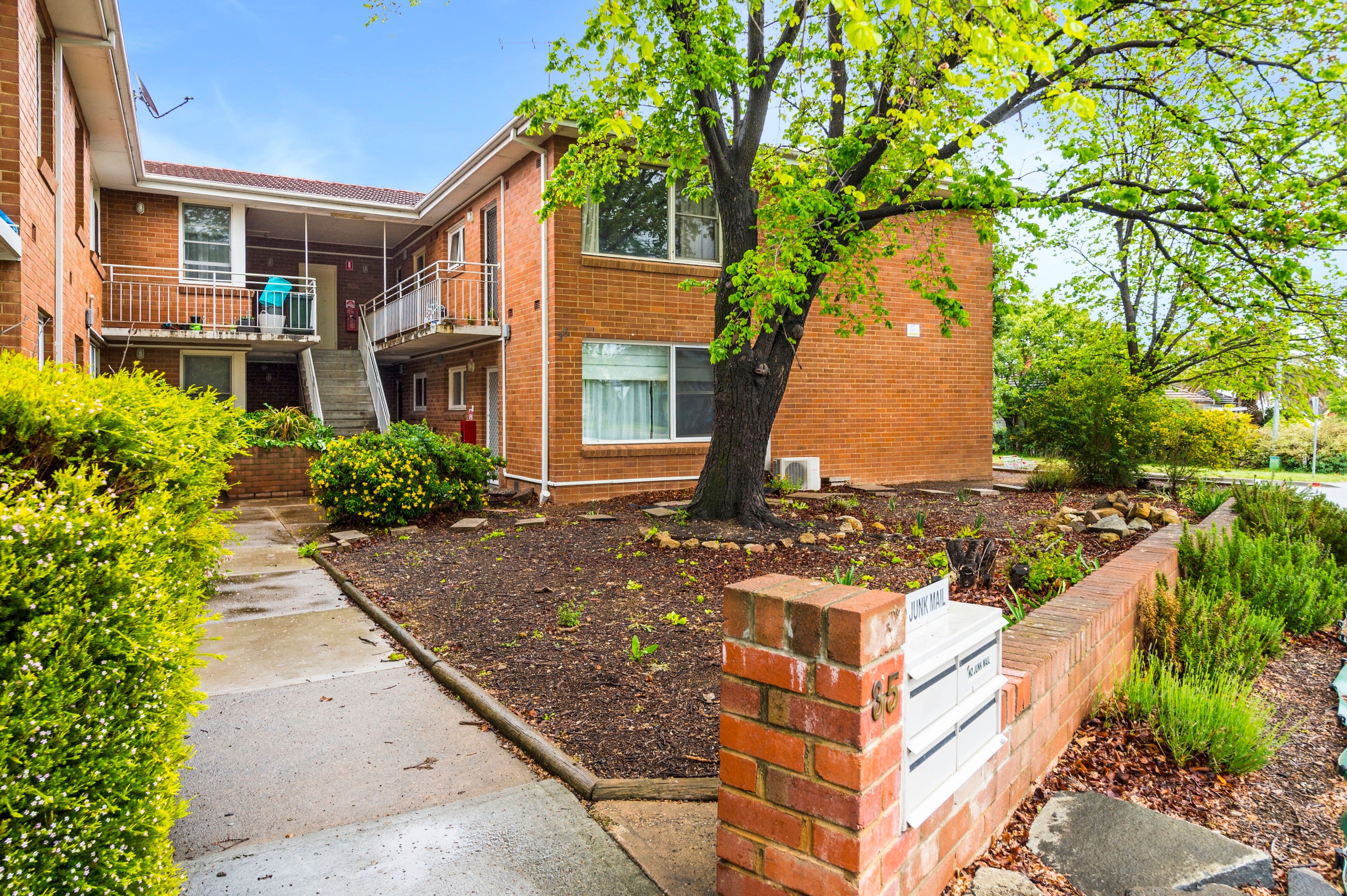 35 Crawford Street, Queanbeyan NSW 2620, Queanbeyan - Image 1