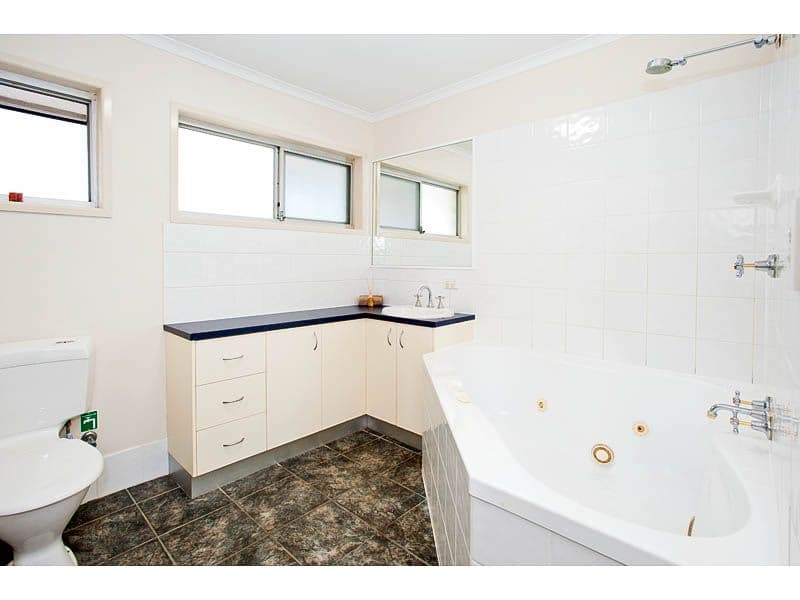 3 Greenidge Street, WISHART QLD 4122, Wishart - Thumbnail 6