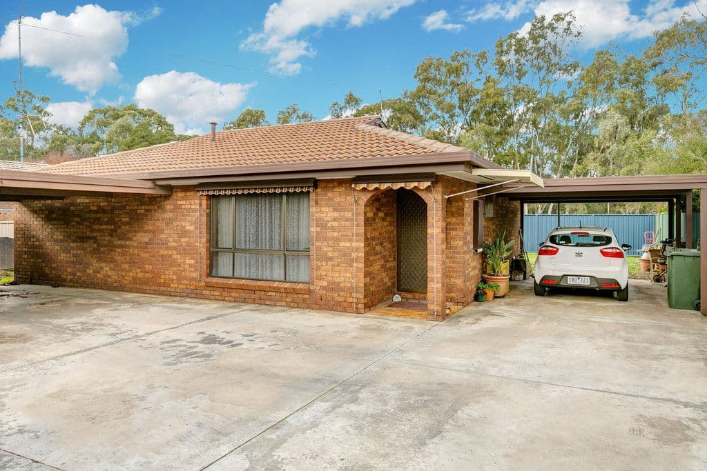 13 Beverley Street, Kangaroo Flat VIC 3555, Kangaroo Flat - Image 1