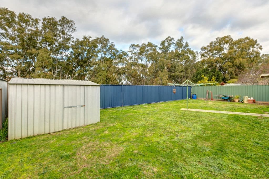 13 Beverley Street, Kangaroo Flat VIC 3555, Kangaroo Flat - Thumbnail 7
