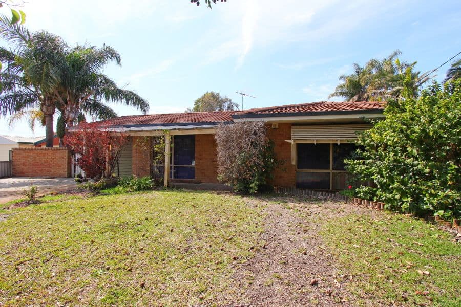 14 Gambia Court, Beechboro WA 6063, Beechboro - Thumbnail 2