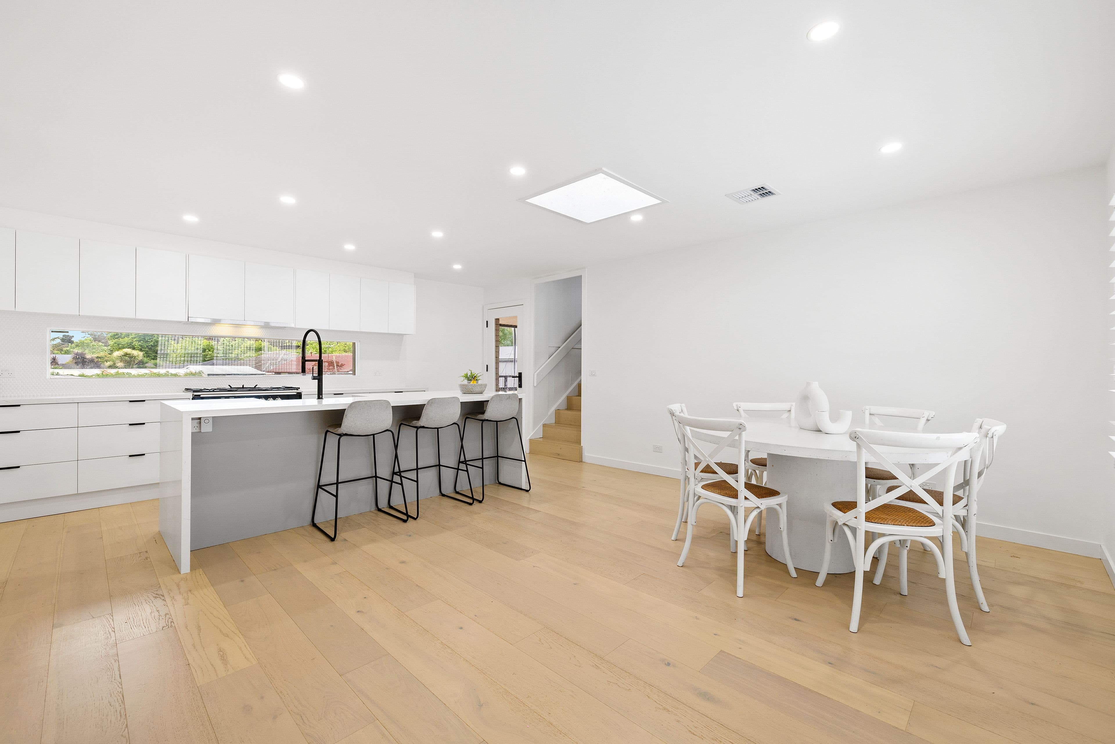 6 Blackwood Park Road, Ferntree Gully VIC 3156, Ferntree Gully - Thumbnail 3