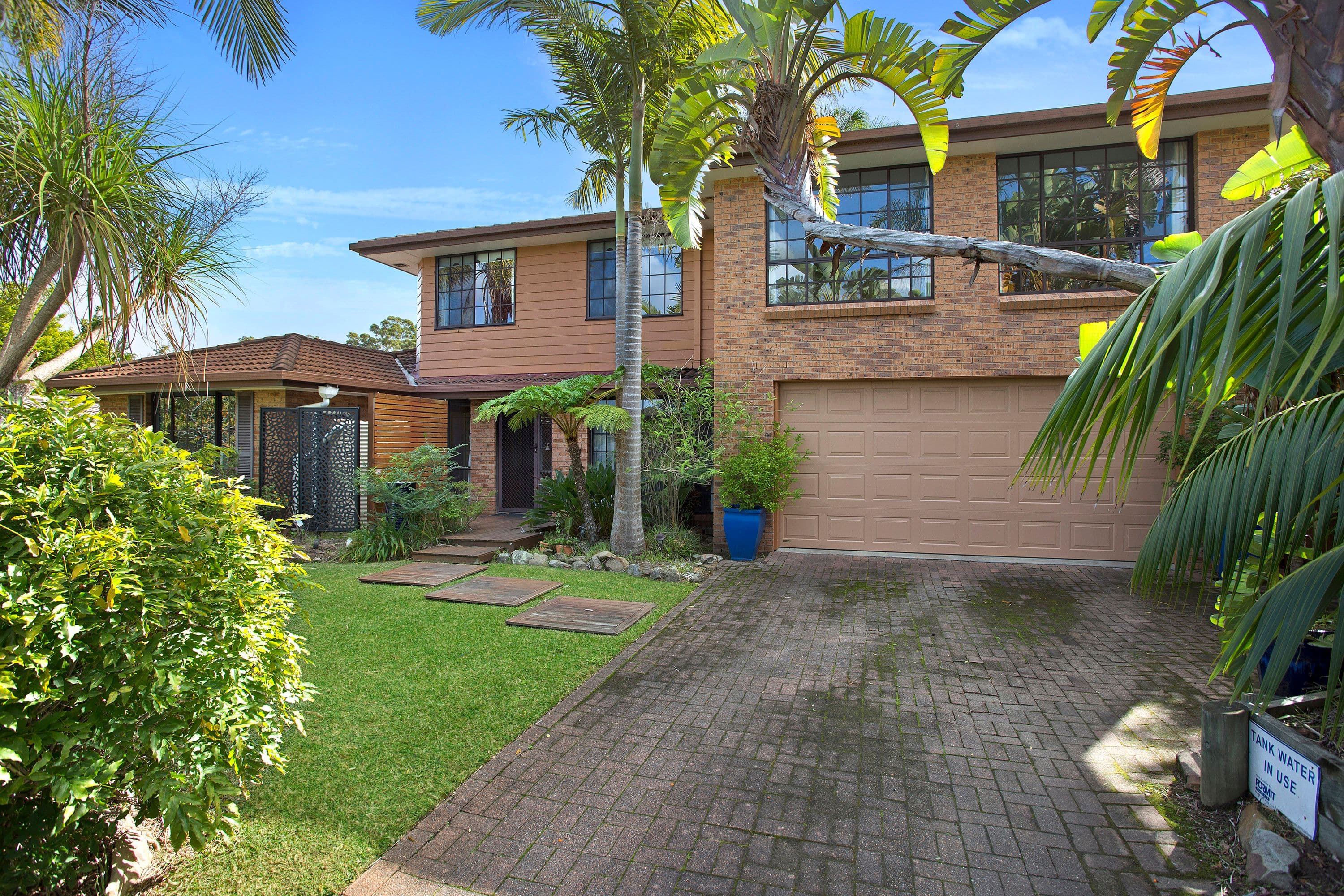 6 Gumnut Close, Glenning Valley - Image 1