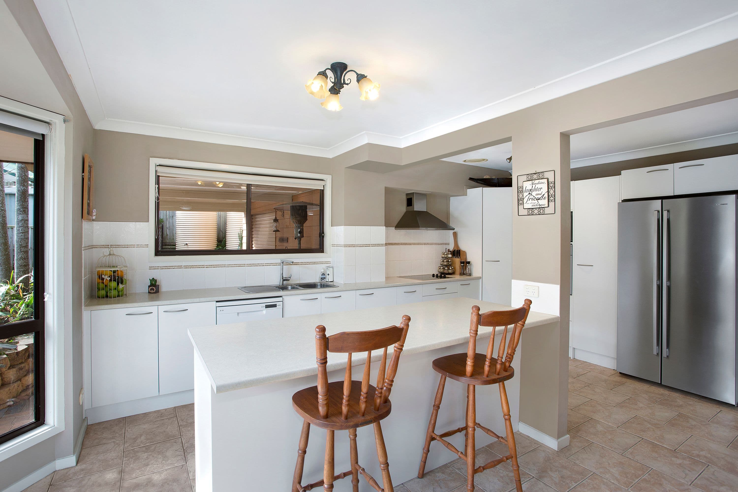 6 Gumnut Close, Glenning Valley - Thumbnail 2