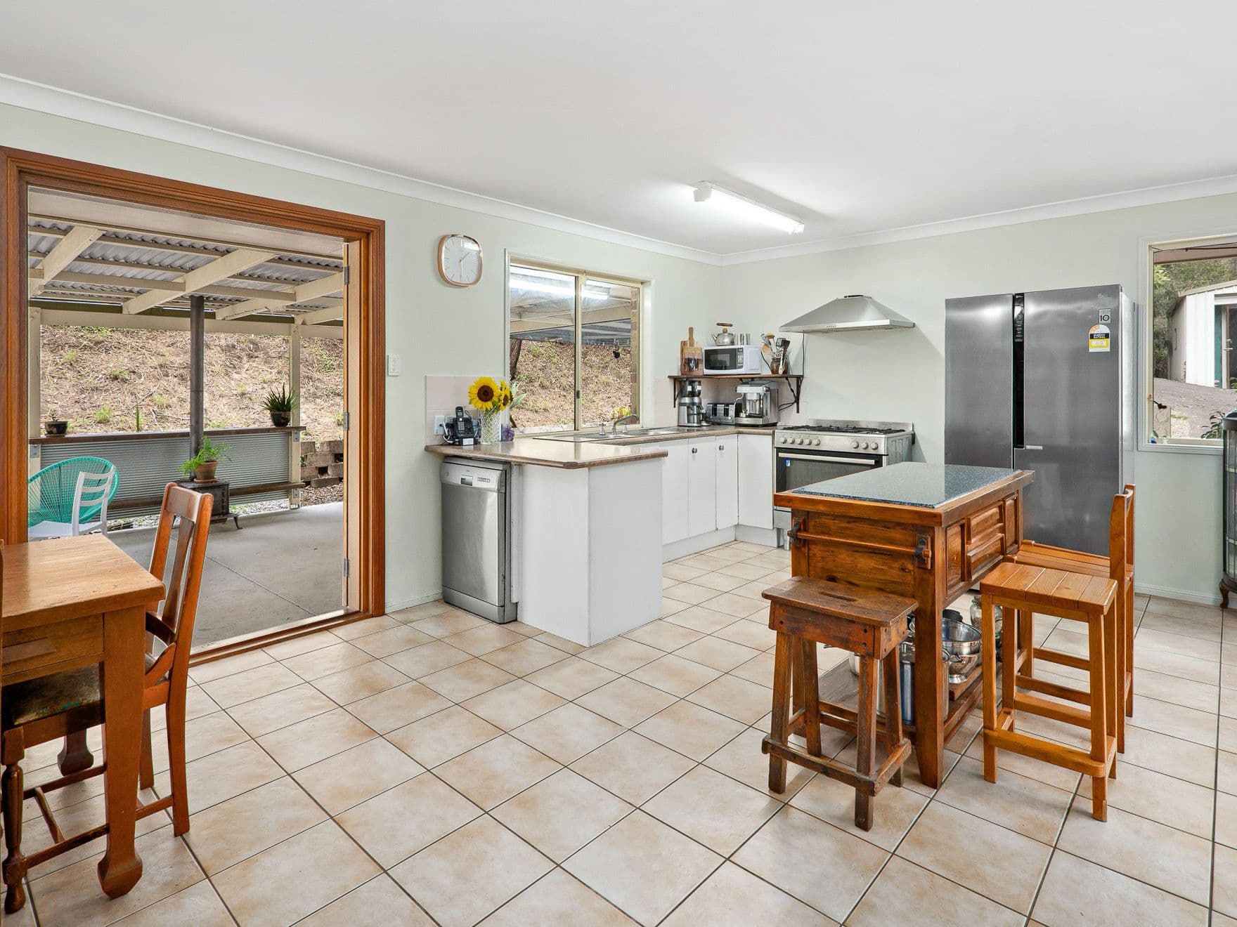 5 Hoare Court, Bunya QLD 4055, Bunya - Thumbnail 2