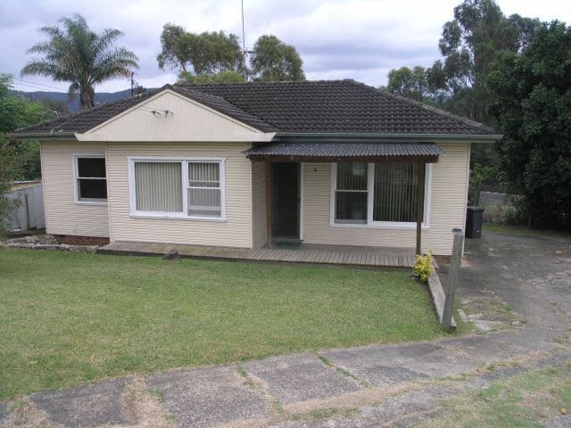 4 Leigh Crescent, UNANDERRA NSW 2526, Unanderra - Image 1