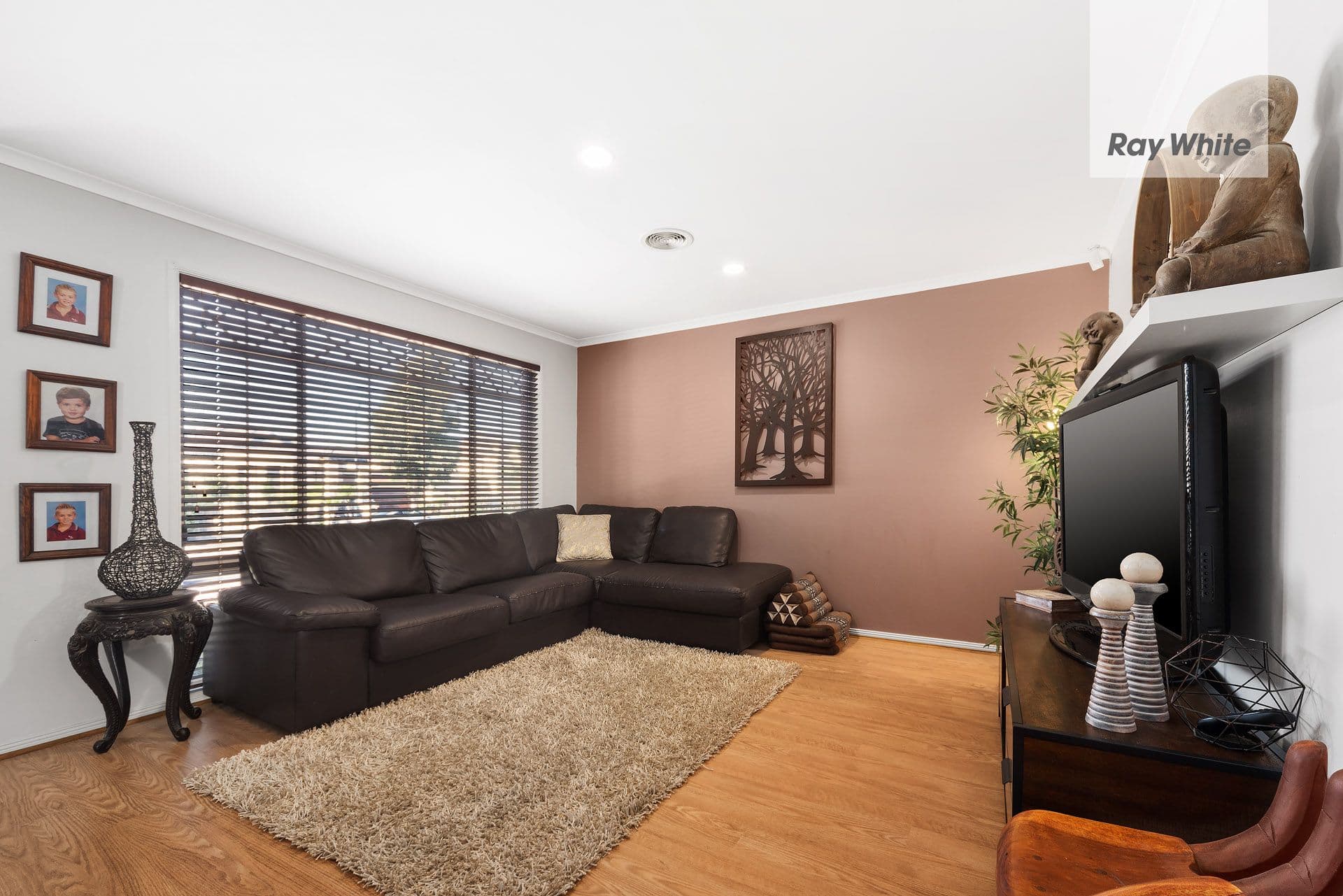 71 Stagecoach Boulevard, South Morang VIC 3752, South Morang - Thumbnail 2