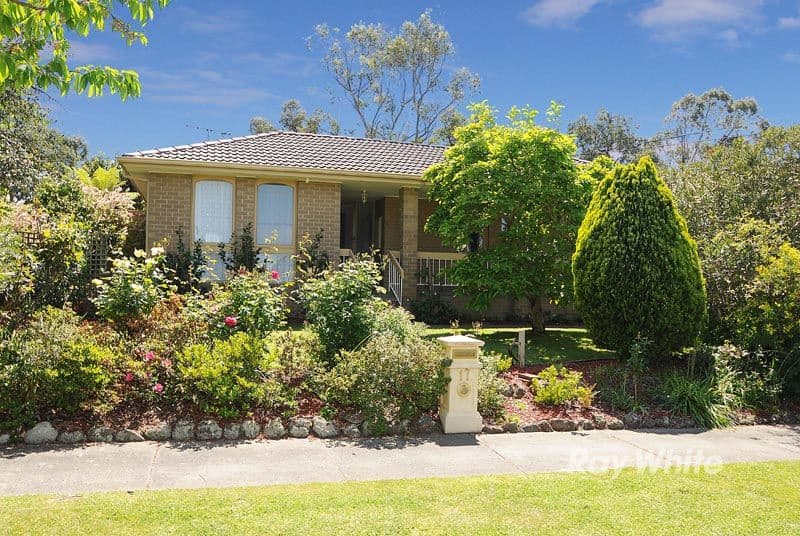 17 Kooringa Crescent, WHEELERS HILL VIC 3150, Wheelers Hill - Image 1