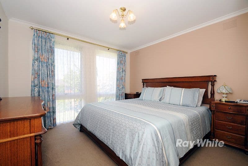17 Kooringa Crescent, WHEELERS HILL VIC 3150, Wheelers Hill - Thumbnail 7