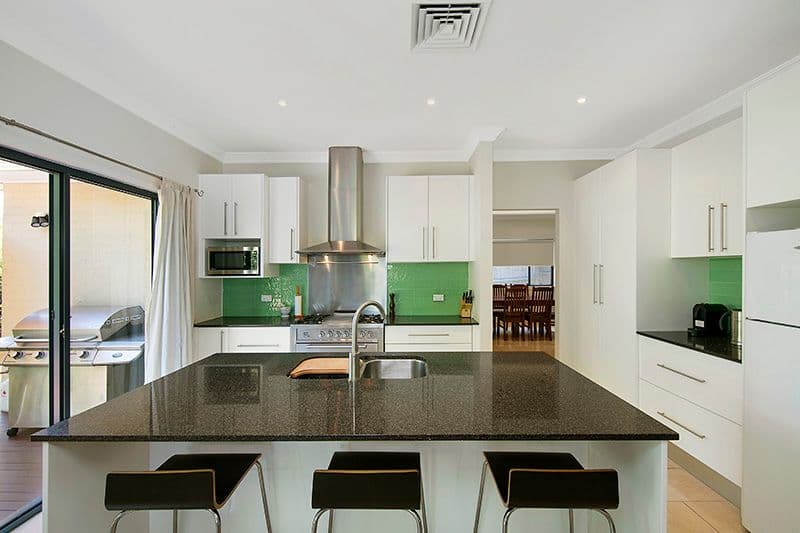9 Lyon Avenue, Turramurra NSW 2074, South Turramurra - Thumbnail 5