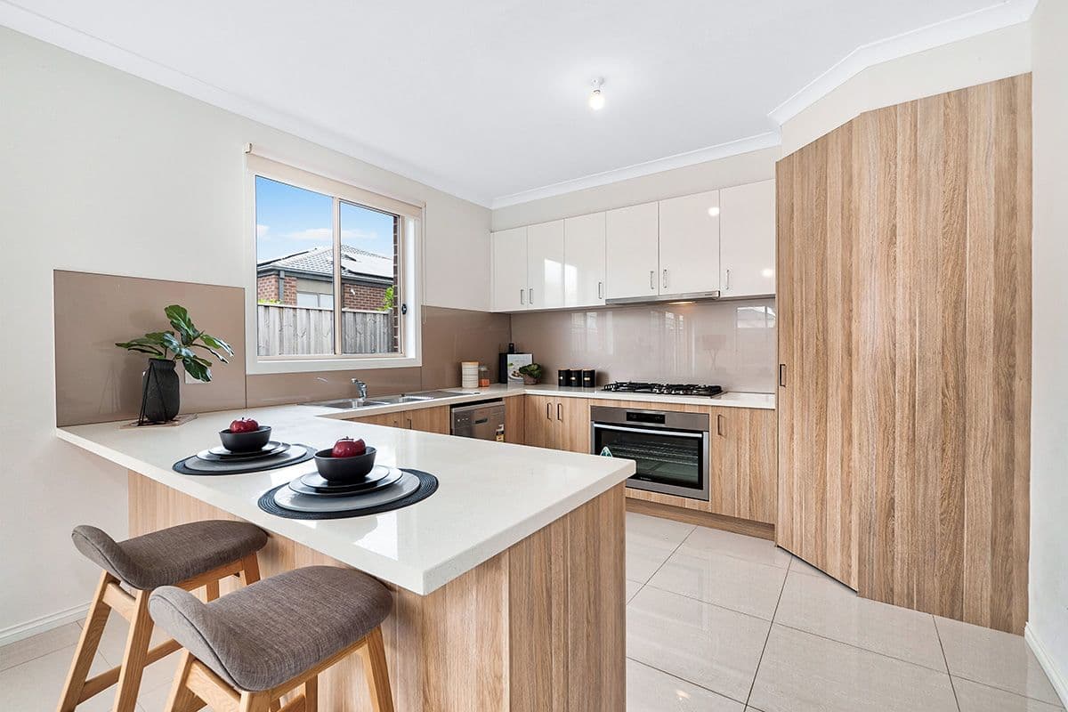 54 Elmtree Crescent, Clyde North VIC 3978, Clyde North - Thumbnail 5