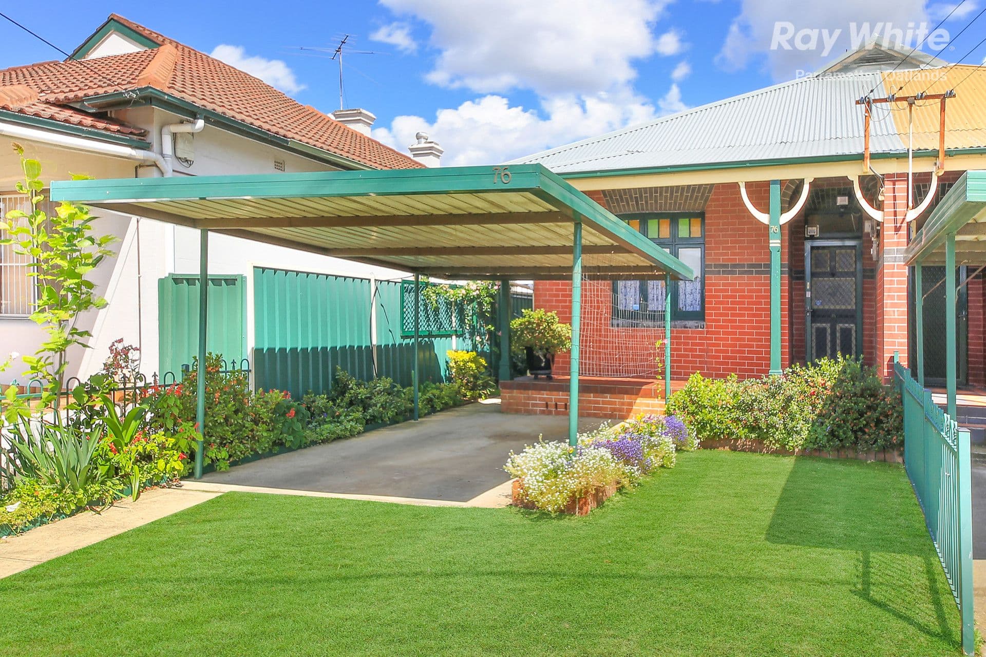 76 Good Street, Granville - Image 1