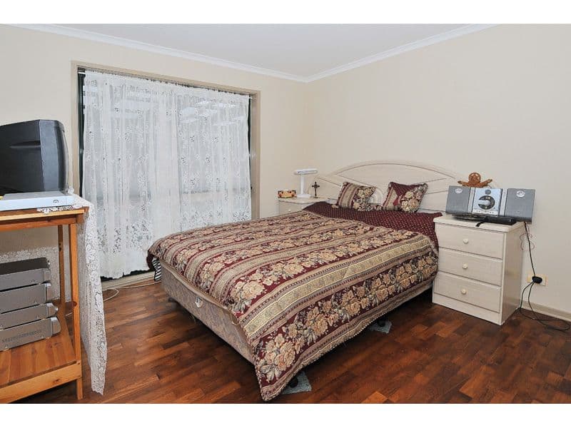 7 Harwood Place, ROXBURGH PARK VIC 3064, Roxburgh Park - Thumbnail 6