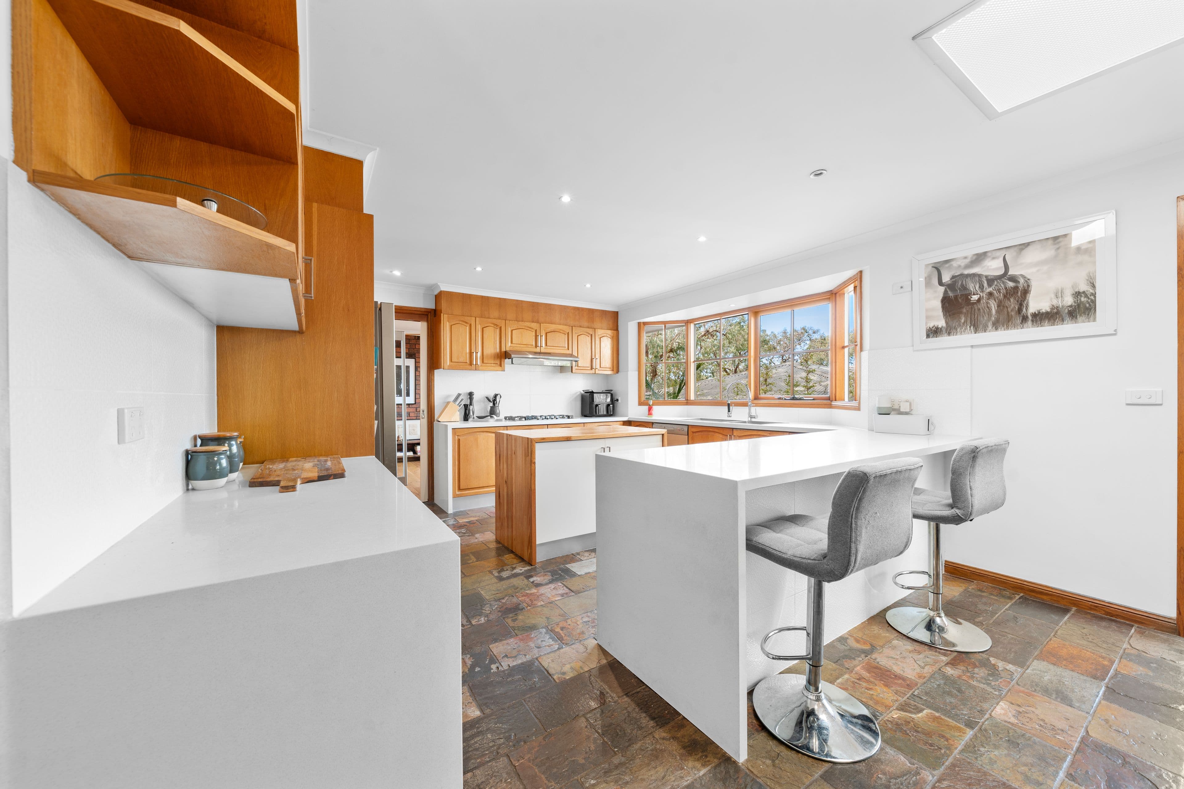 39 Bareena Avenue, Rowville VIC 3178, Rowville - Thumbnail 4