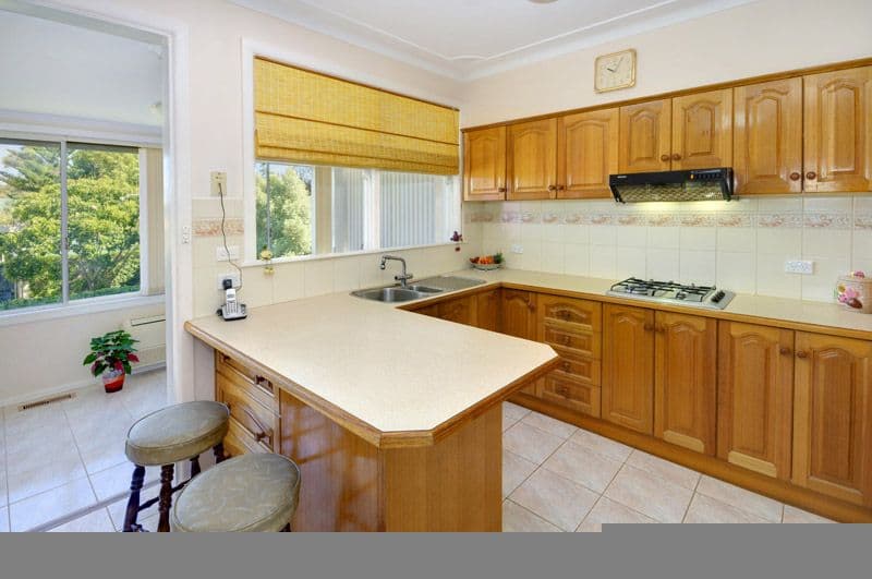 9 Springfield Road, HORNSBY HEIGHTS NSW 2077, Hornsby Heights - Thumbnail 2