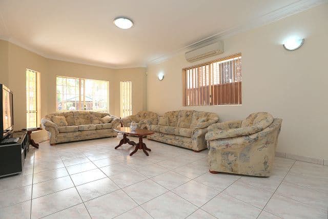 6 Verbena Avenue, BANKSTOWN NSW 2200, Bankstown - Thumbnail 2