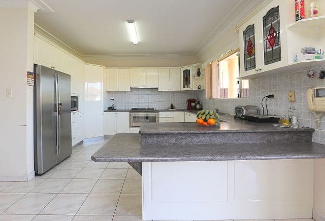 6 Verbena Avenue, BANKSTOWN NSW 2200, Bankstown - Thumbnail 4