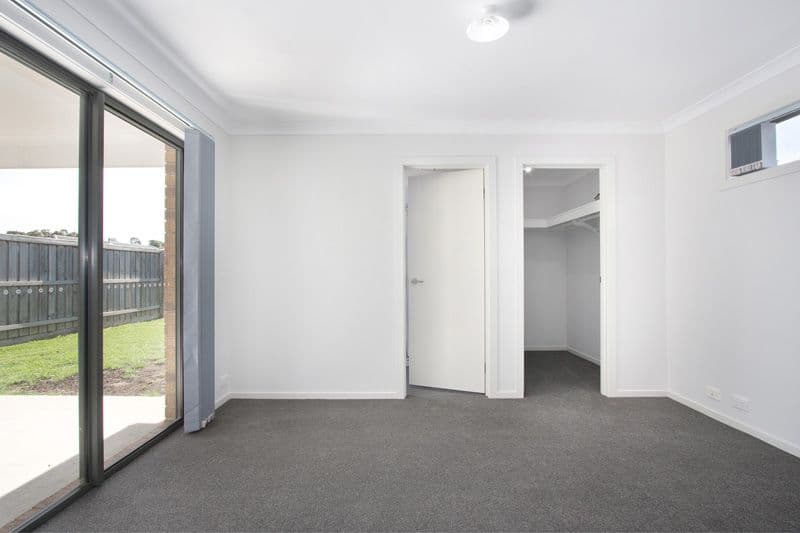 11 Melrose Street, PAKENHAM VIC 3810, Pakenham - Thumbnail 5