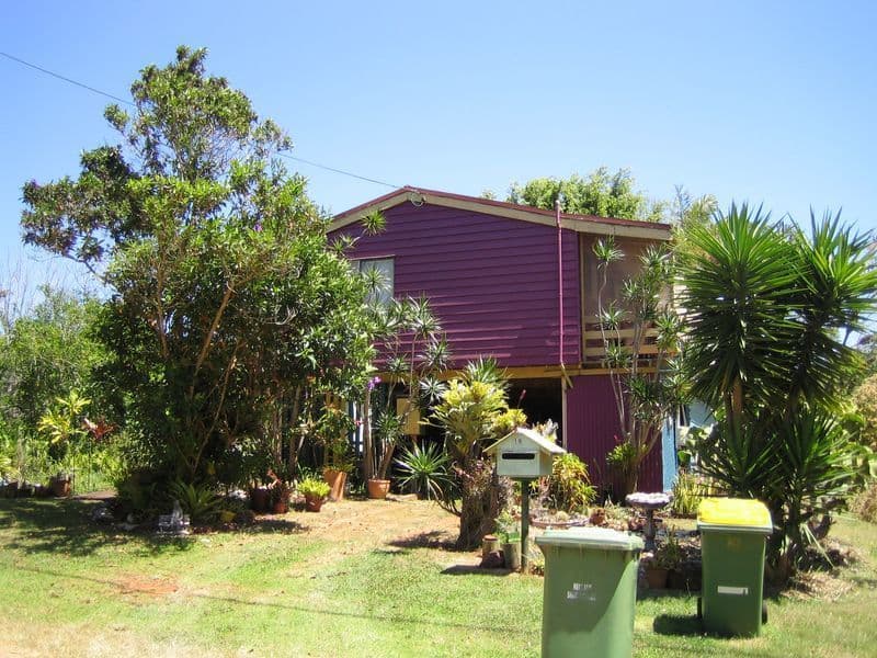 19  Illagona Street, RUSSELL ISLAND QLD 4184, Russell Island - Thumbnail 2