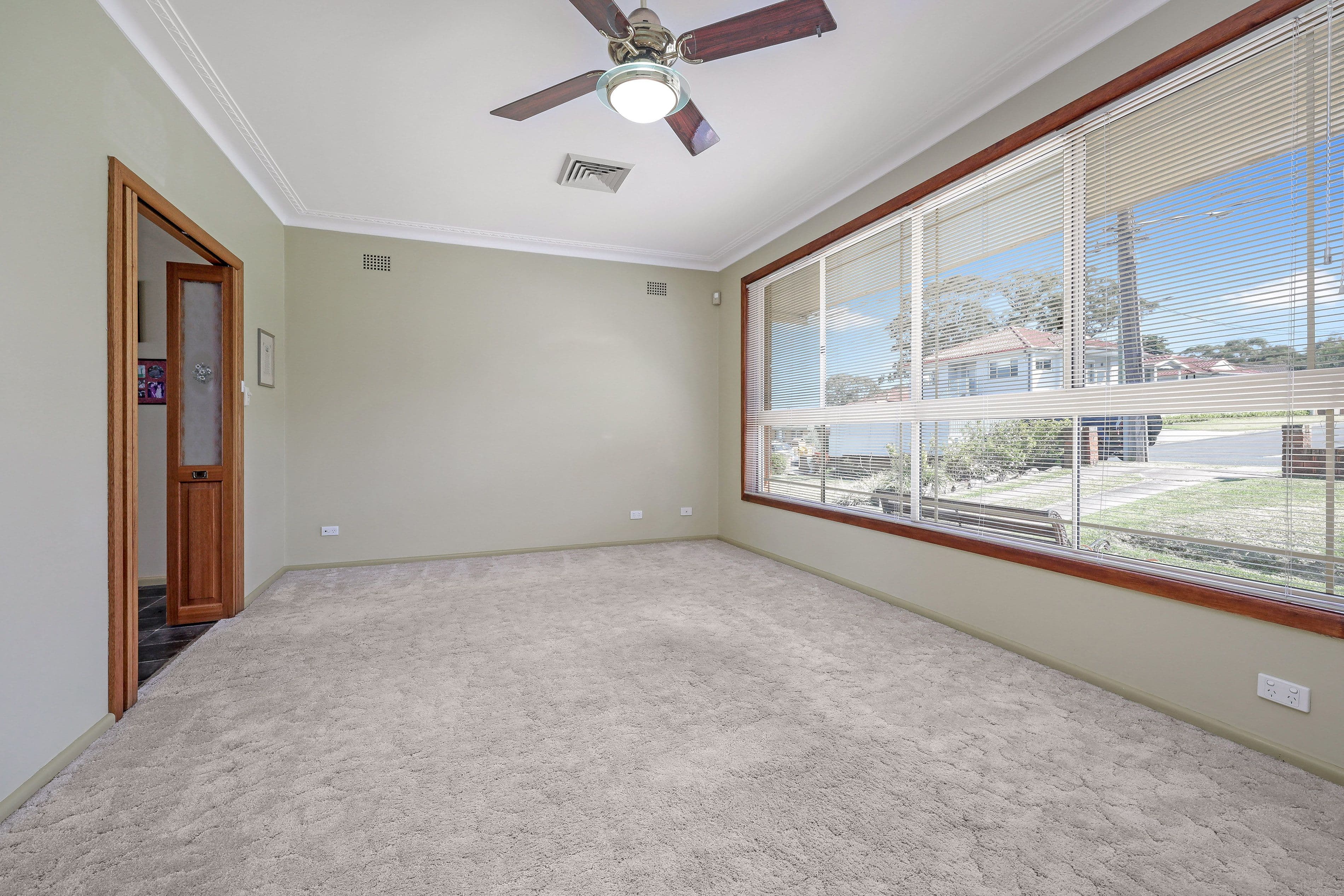 27 Wendy Avenue, Georges Hall NSW 2198, Georges Hall - Thumbnail 5
