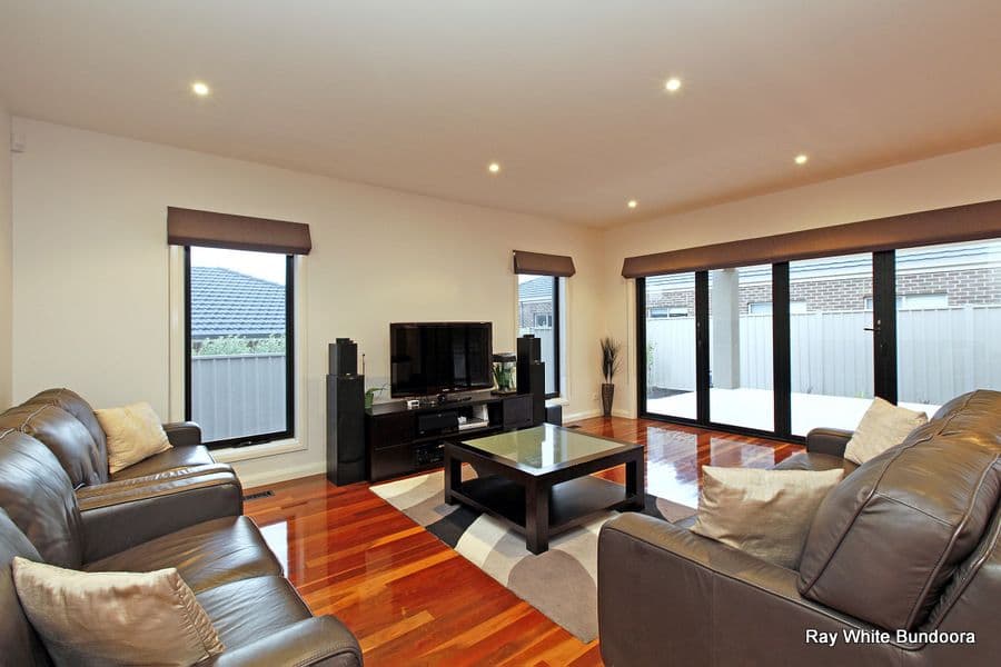 54 Ambrose Treacy Drive, BUNDOORA VIC 3083, Bundoora - Thumbnail 8