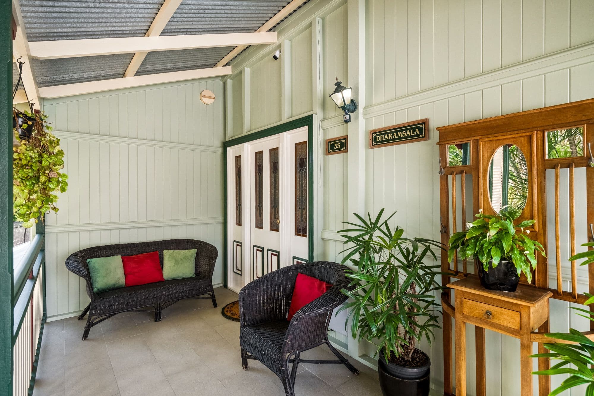33 Junction Street, Sherwood QLD 4075, Sherwood - Thumbnail 2