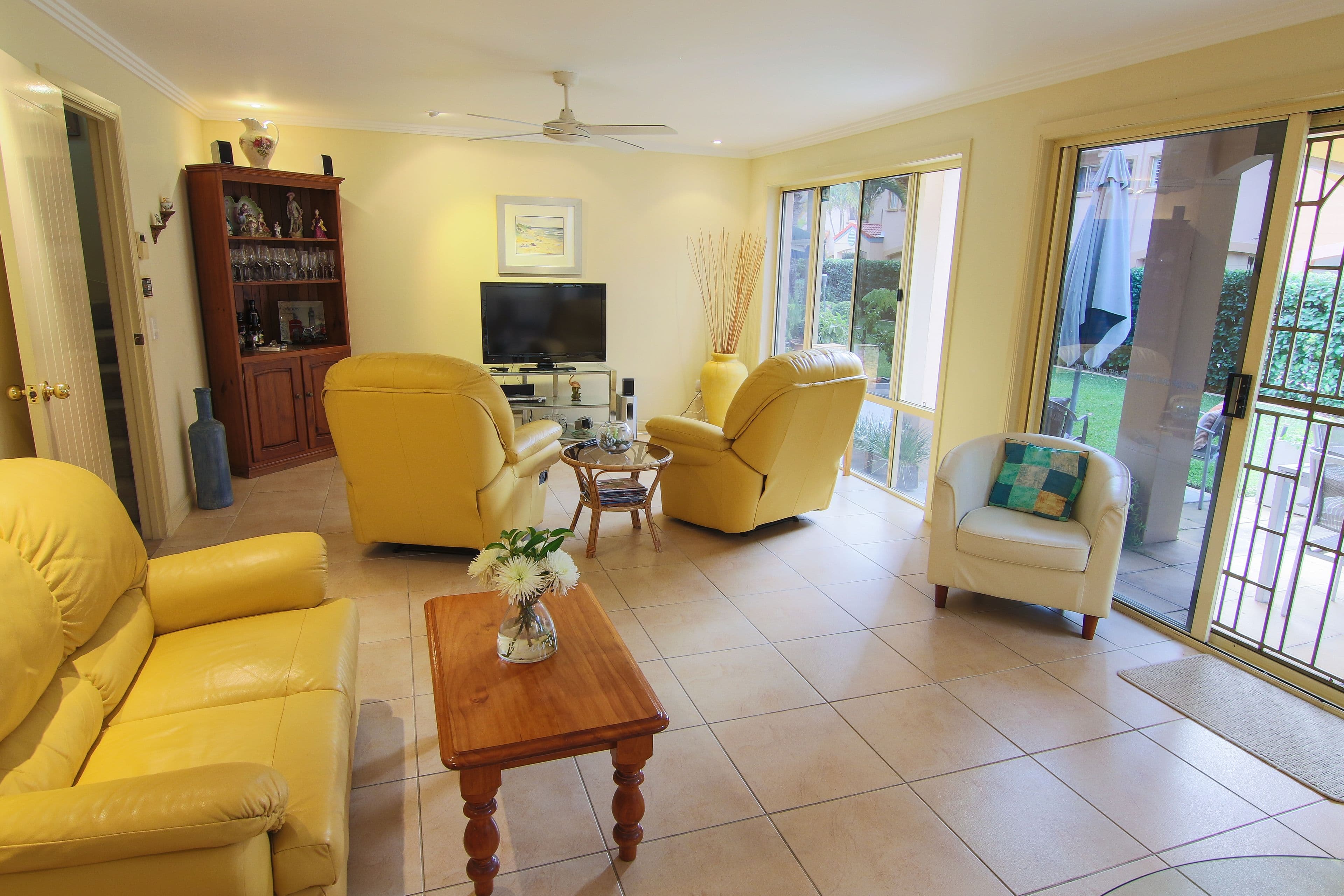 37 John Lund Drive, Hope Island QLD 4212, Hope Island - Thumbnail 4