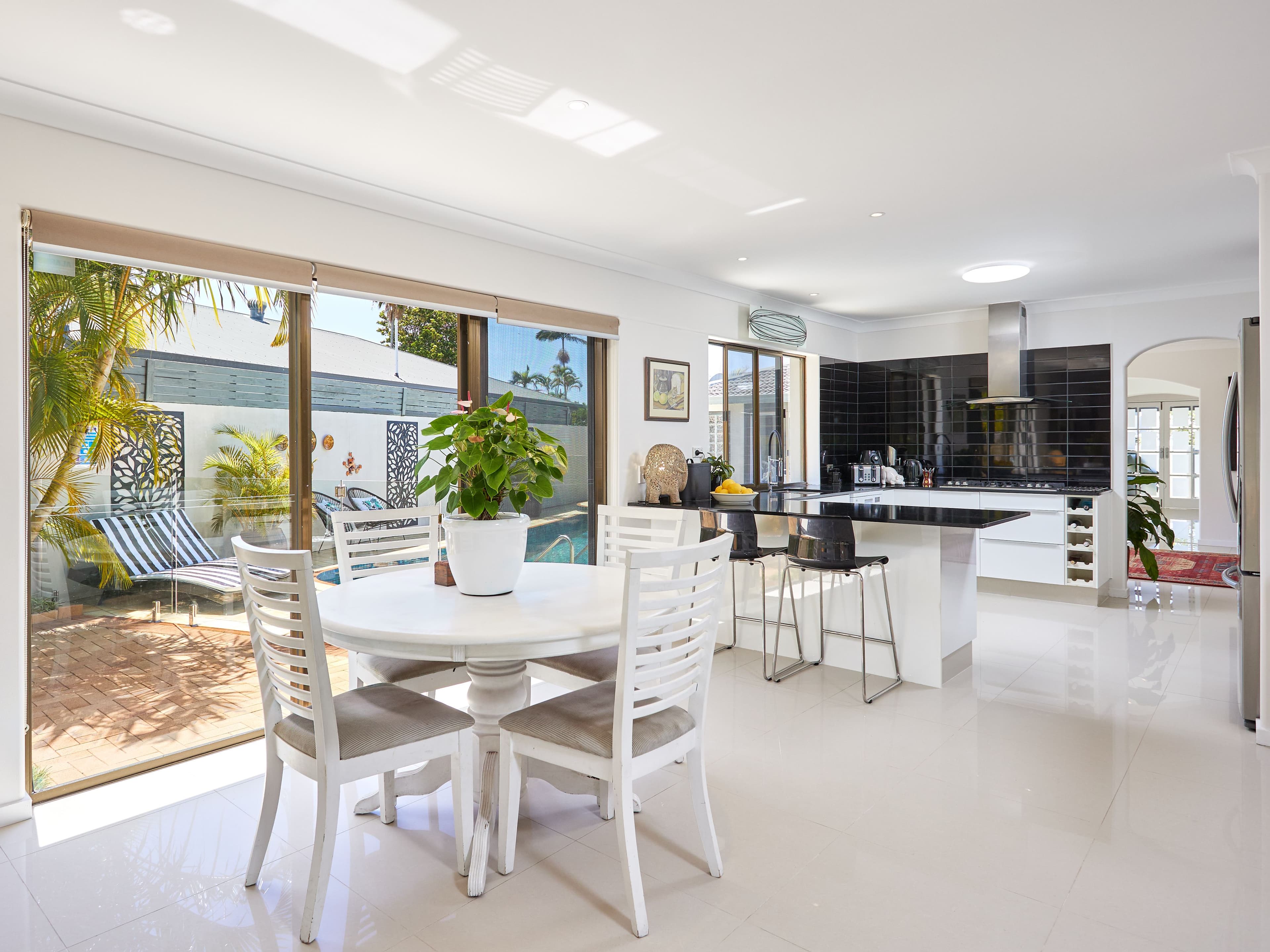 8 Argyle Crescent, Sorrento QLD 4217, Sorrento - Thumbnail 4