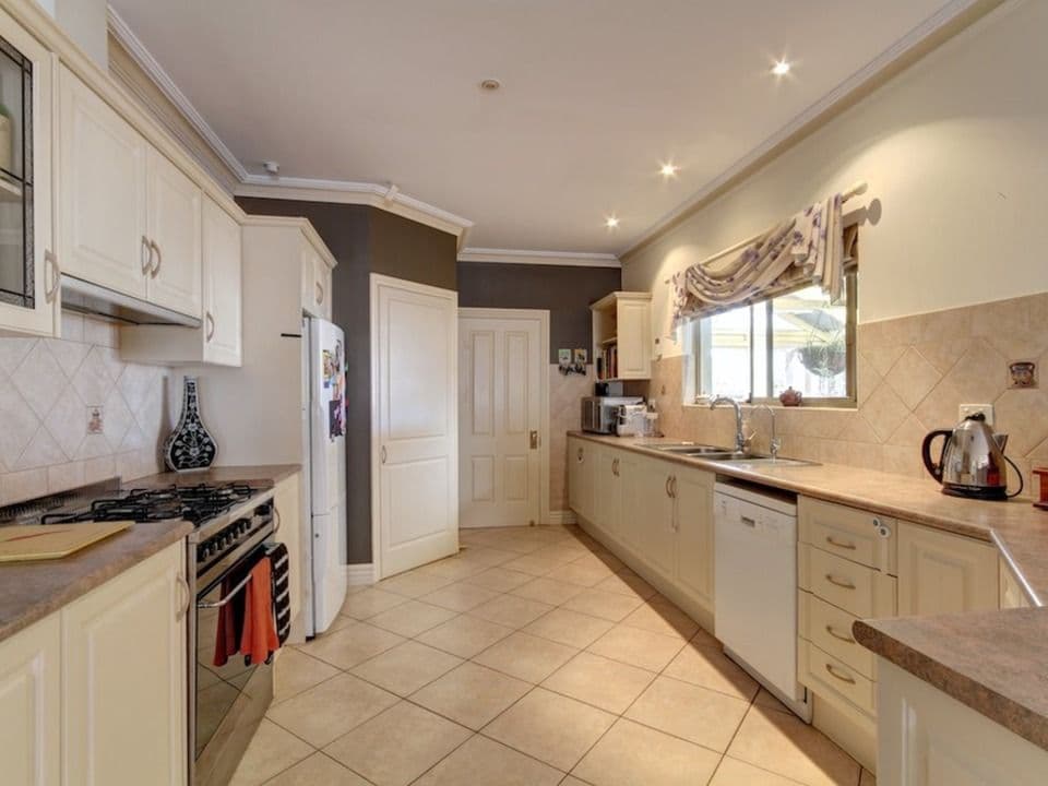 5 Mensforth Court, PARALOWIE SA 5108, Paralowie - Thumbnail 4