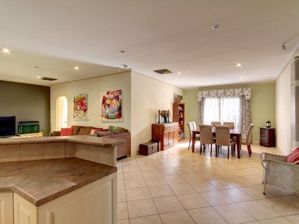 5 Mensforth Court, PARALOWIE SA 5108, Paralowie - Thumbnail 5
